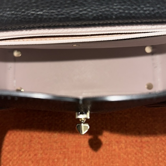 Kate Spade Essential Medium North South Tote - Picture 5 of 7